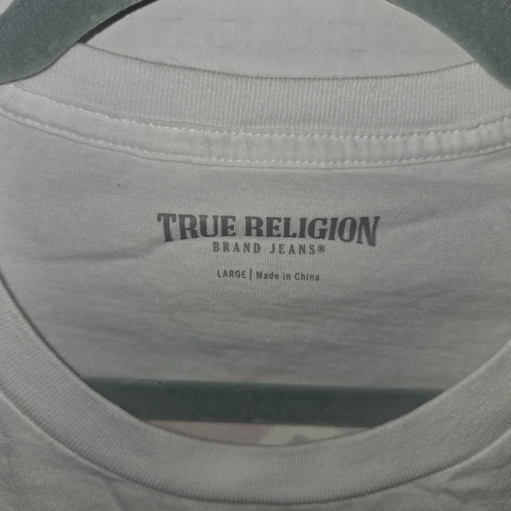 NWOT True Religion Men’s White Logo Graphic T-Shirt, SIZE L